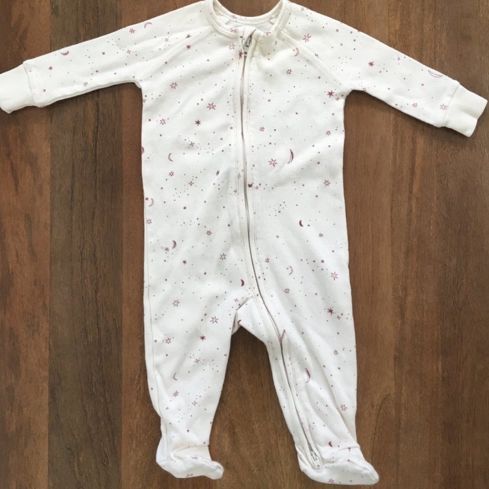 Pehr cream with stars and moon long sleeve footie